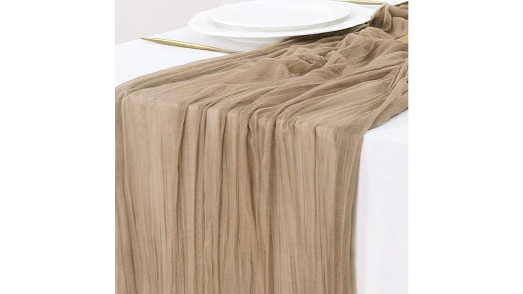elegant wedding table runner
