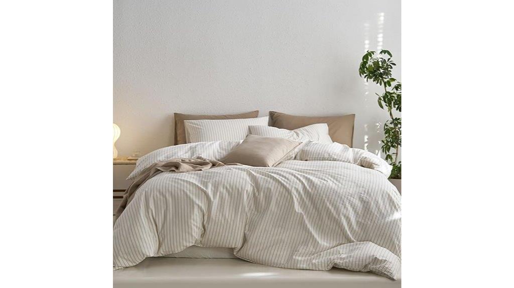 queen sized striped bedding