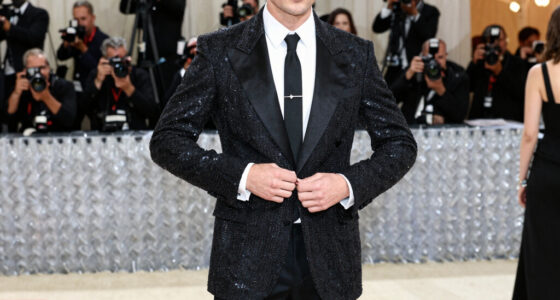 The Met Gala’s Embrace of Jeff Bezos Causes a Backlash